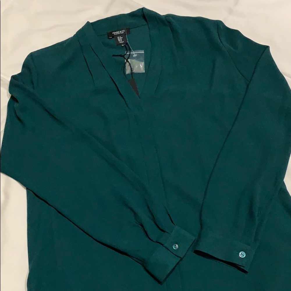 NWT Forest green blouse